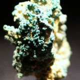 Cobre, Pseudomalaquita
22 x 12 x 9 mm.
(Autor: José Luis Zamora)