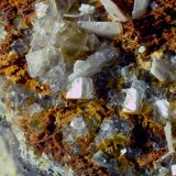Fluorita y Barita
Medida: 4,1 x 3,0 x 2,2 cms
(Autor: Joan Martinez Bruguera)