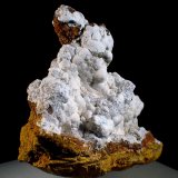 Hidrozincita
Medida: 6,8 x 6,3 x 3,7 cms
(Autor: Joan Martinez Bruguera)