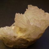 Colemanita
8 x 6 x 3,5 cm
(Autor: Antonio Alcaide)