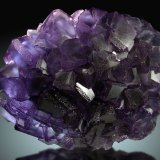 Fluorita
22x18cm, cristales hasta 3.5 cm de arista
(Autor: Raul Vancouver)