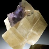 Fluorita, Calcita
20x18cm
(Autor: Raul Vancouver)