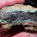 covellina
Minas de cobre del Cabezo de las Fuentes (Cabezo de la Mina), Sierra de Orihuela, Santomera, Comarca Huerta de Murcia, Región de Murcia (Murcia), España
6 x 4 cm
(Autor: Matias Raja)
