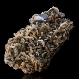 Crichtonita con Feldespato (Grupo)
6 x 2 x 4 cm / Cristal principal: 1.4 cm.
(Autor: Museo MIM)