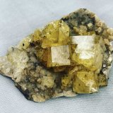 Fluorita
3,5cm de ancho y 1,5cm de alto
(Autor: castrominerals)