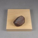 Davidita-(La)
3 x 2,3 x 1,8 cm.  23,72 g.
(Autor: J. G. Alcolea)
