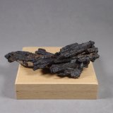 Plata nativa pseudomórfica de Dyscrasita
8 x 2,7 x 2,7 cm.
(Autor: J. G. Alcolea)