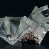 Dolomita (maclada)
Tamaño de la pieza: 5.3 × 3.4 × 3.1 cm / cristal principal: 2.1 × 2.1 cm
(Autor: Jordi Fabre)