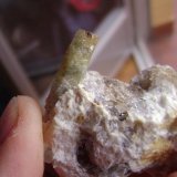 Berilo
Cristal 2 cm
(Autor: usoz)