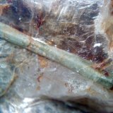 apatito y mica
cristal de 2.50 centimetros
(Autor: apita)