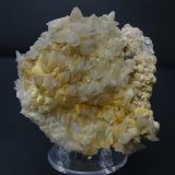 calcita, ortoclasa y mica
90 x 90 x 65 mm
(Autor: Ambrosio Pardo)