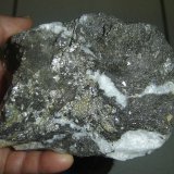 Arsenopirita y Pirita
14 x 9 x 9,5 cm
(Autor: Anisio Claudio)
