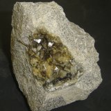 Stellerita (Grupo) con Calcita
9 x 7 x 8 cm
(Autor: Anisio Claudio)
