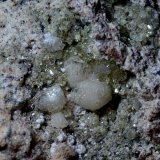 Calcita y Fluorapatito
3,5 x 3 cm
(Autor: DPC)