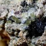 Fluorapatito con Hematites
2,5 cm x 2 cm
(Autor: DPC)