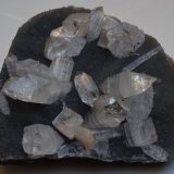 Fluorapofilita-(K) y Estilbita-Ca
10 x 10 x 3,5 cm
(Autor: Antonio Alcaide)