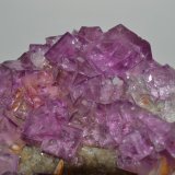 Fluorita
21 x 14 x 11 cm, arista del cristal mayr 3 cm.
(Autor: Raúl S. Llorente)