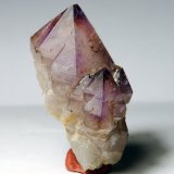 Cuarzo (variedad amatista/ahumado)
Medida: 7 x 5 x 4 cm
(Autor: Sergio Pequeño)