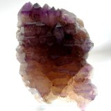 Cuarzo (variedad amatista)
Medida: 8,8 x 5,8 x 3,5 cm
(Autor: Sergio Pequeño)