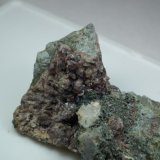 Axinita
Tamaño de la pieza 4 x 4 cm
(Autor: Carlos Viñolo)