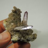 Cuarzo (variedad amatista) con Calcita
8.1 x 4.8 x 5 cm
(Autor: Ricardo Melendez)