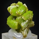 Piromorfita
3.7 x 2.8 cm
(Autor: Diego Navarro)