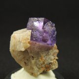 Fluorita, Barita
2.5 x 2 x 2.5 centimetros
(Autor: Ricardo Melendez)