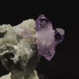 Cuarzo (variedad amatista)
4 x 3.8 x 2 centimetros
(Autor: Ricardo Melendez)