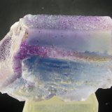 Fluorita
13 x 11 cm
(Autor: Diego Navarro)