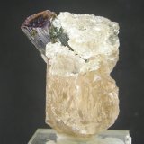 Elbaita, Topacio
5.3 x 4 cm
(Autor: Diego Navarro)