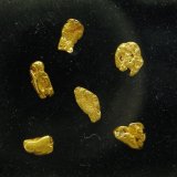 Oro
Cristales de 0.3 a 0.5 cm
(Autor: Diego Navarro)