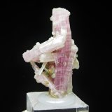 Elbaita
5.5 x 3.4 cm
(Autor: Diego Navarro)