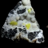 Azufre, Cuarzo
9x9cm
(Autor: Obsi)