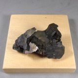 Enargita
5,7 x 4,1 x 2,1 cm.  78 g.
(Autor: J. G. Alcolea)