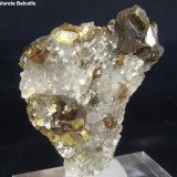 Esfalerita, cuarzo
3,3 x 3 x 2 cm.
(Autor: Frederic Varela)