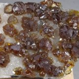 Esfalerita
10 x 6 x 3,5 cm.
(Autor: J. G. Alcolea)