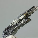 Stibnita (Estibina)
53x20 mm
(Autor: Juan Espino)
