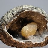 Fluorita y Calcita
150x130 mm
(Autor: Ramon A  Lopez Garcia)