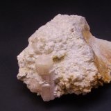 Fluorapatito
7,7 x 7 x 4,5 cm
(Autor: Antonio Alcaide)