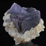 Fluorita y Calcita
6 x 5 x 5 cm
(Autor: Antonio Alcaide)