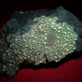 Fluorita y Analcima.
45x30 mm.
(Autor: Jesus Franquesa Baucells)