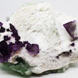 Fluorita
9x6x3.5 cm
(Autor: Luis Edmundo Sánchez Roja)