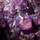 Fluorita
arista del cristal mayor 5 mm.
(Autor: usoz)