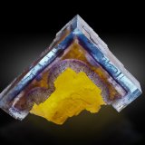 Fluorita
10 x 11.5 x 6 cm
(Autor: Museo MIM)