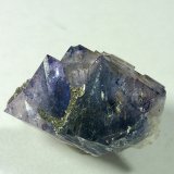Fluorita, Laumontita.
20x17 mm
(Autor: Carlos G. Bargueño)