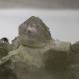 Fluorita, Stilbita-Ca (Estilbita-Ca),  Cuarzo
55x40mm
(Autor: Carlos G. Bargueño)