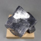 Galena
8,9 x 7,6 x 5 cm. 1.334 g.
(Autor: J. G. Alcolea)