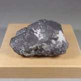 Galena
6 x 4,1 x 3,2 cm. 258 g.
(Autor: J. G. Alcolea)