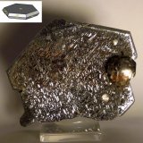 Muscovita + hematites + rutilo
6 x 4,5 x 1,5 cm
(Autor: Josele)