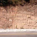 Arcosas
Altura talud, unos 3 m
(Autor: Emilio Téllez)